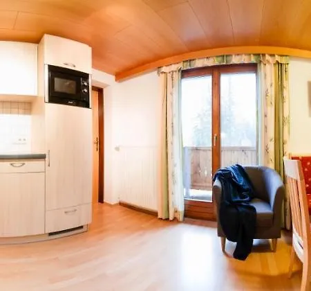 Haus Waltraud 4*